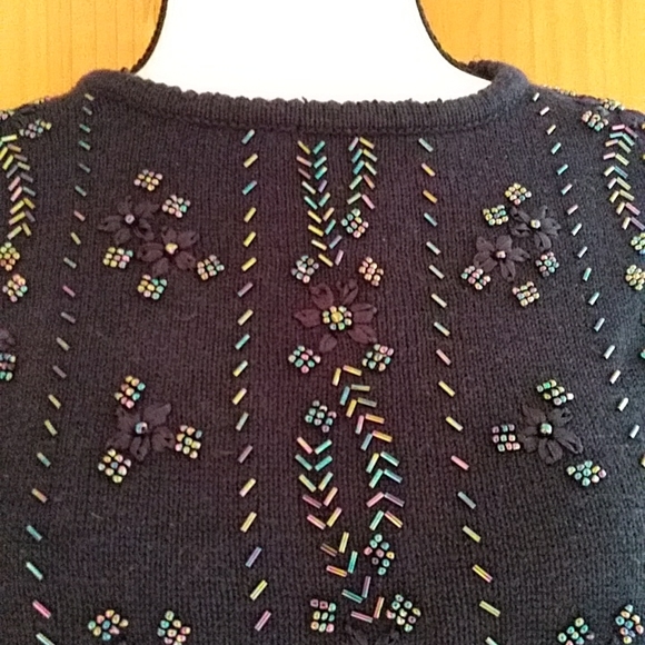 Victoria Jones Beaded Floral Tunic Sweater L Navy Blue - Picture 10 of 16